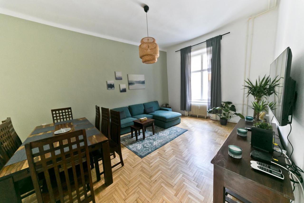 Dob Duplex Apartment Будапеща Екстериор снимка