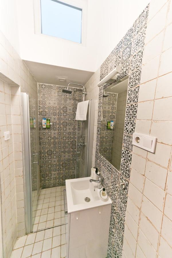 Dob Duplex Apartment Будапеща Екстериор снимка