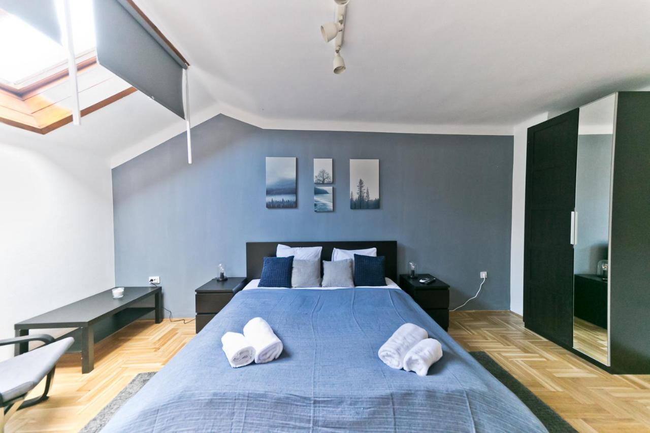 Dob Duplex Apartment Будапеща Екстериор снимка